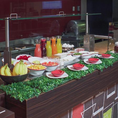 Ibis Hermosillo Luaran gambar