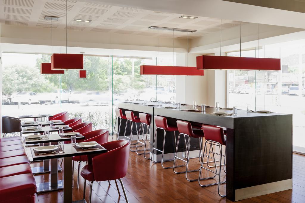 Ibis Hermosillo Luaran gambar